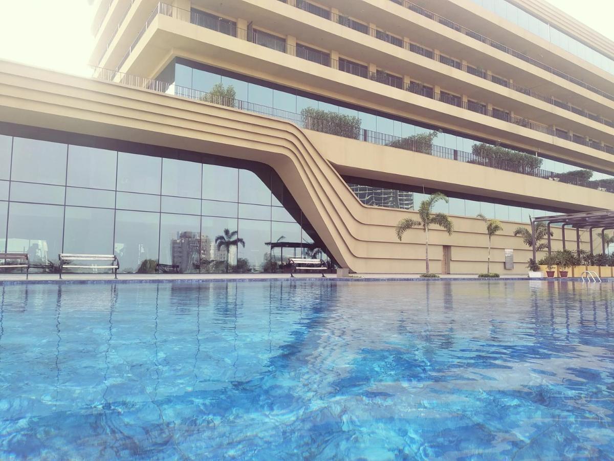 Gift City Club, A Member Of Radisson Individuals Gandhinagar Eksteriør bilde